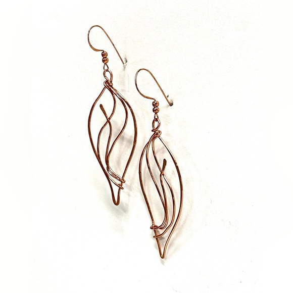 HANDMADE Hand Wrapped Pure Bare Copper Minimalistic Modern Leaf Dangle Earrings - Picture 4 of 10